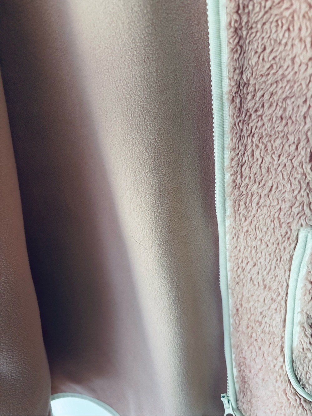 SMASH+TESS Long Teddy Sherpa Vest Pink Oversized Zip L Made in Canada - Picture 7 of 7